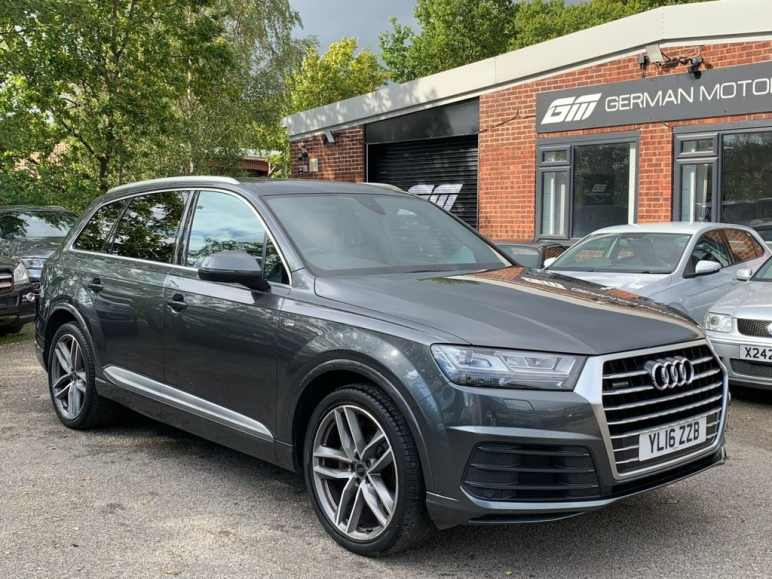 AUDI Q7