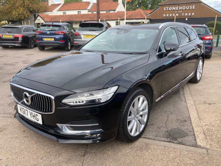 VOLVO V90