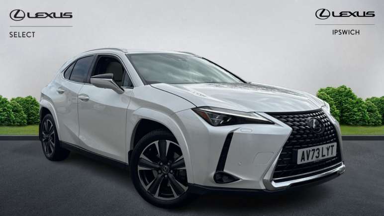 LEXUS UX
