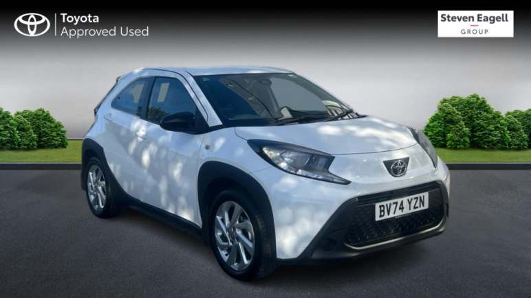 TOYOTA AYGO X