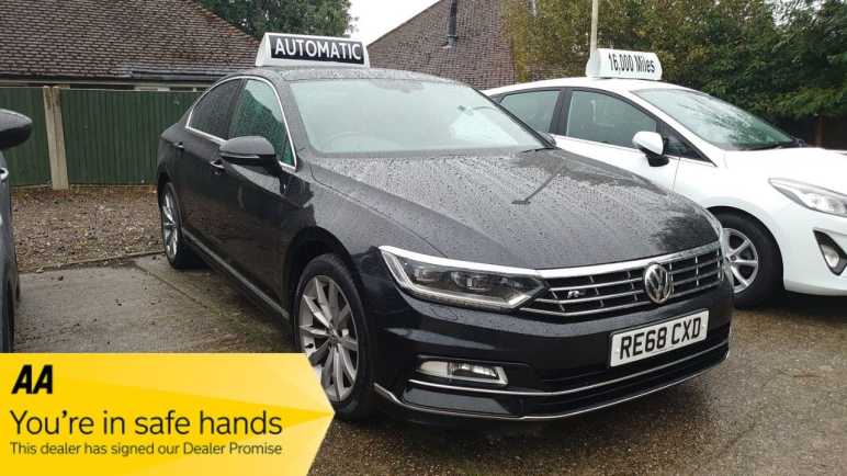 VOLKSWAGEN PASSAT