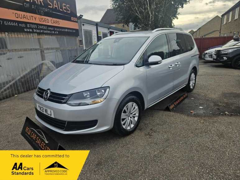 VOLKSWAGEN SHARAN