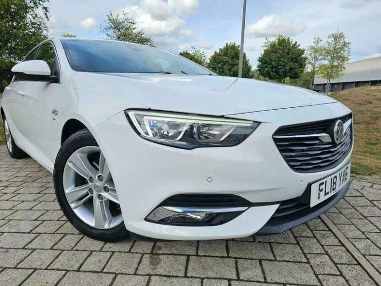 VAUXHALL INSIGNIA
