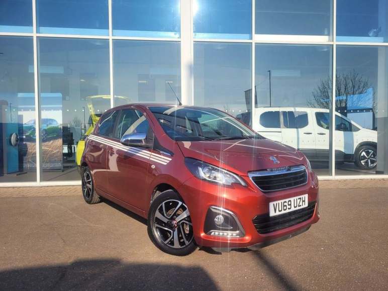 PEUGEOT 108