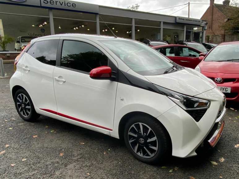 TOYOTA AYGO