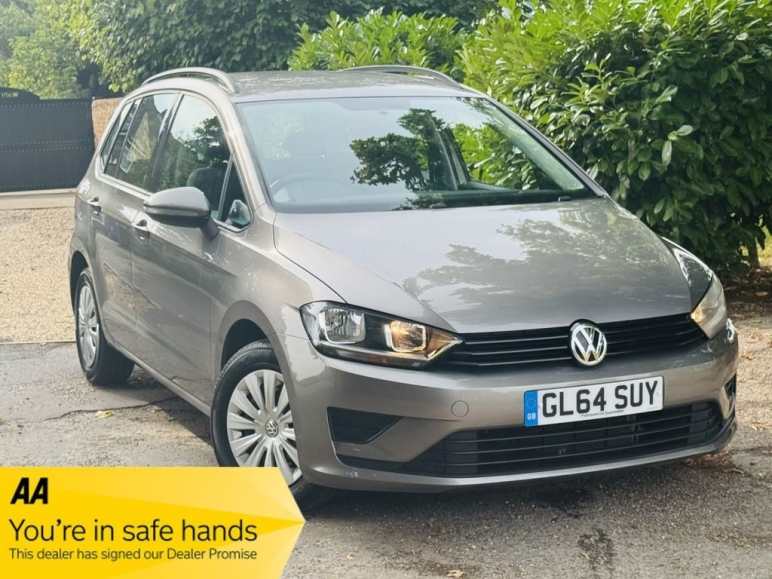 VOLKSWAGEN GOLF SV