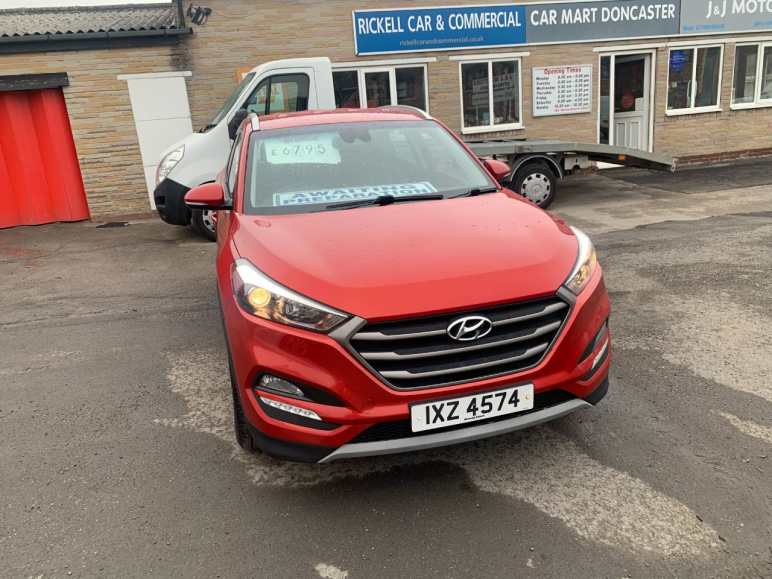 HYUNDAI TUCSON