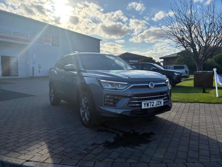 SSANGYONG KORANDO