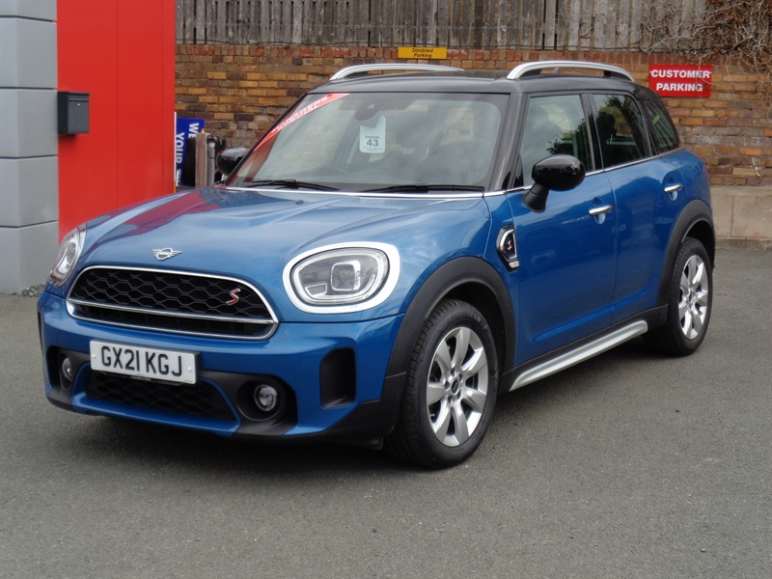 MINI COUNTRYMAN