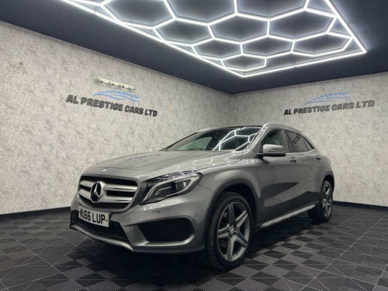MERCEDES-BENZ GLA