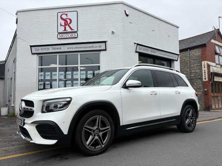 MERCEDES-BENZ GLB