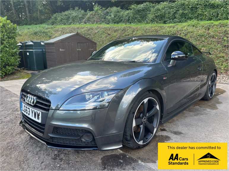 AUDI TT