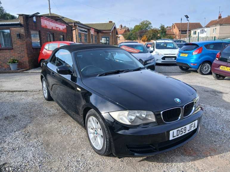 BMW 1 SERIES
