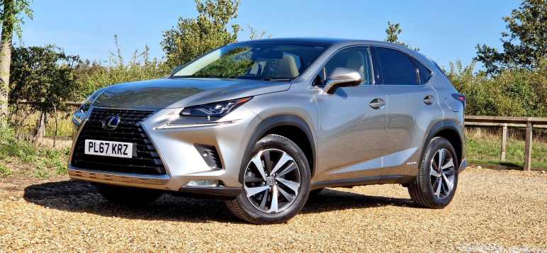 LEXUS NX