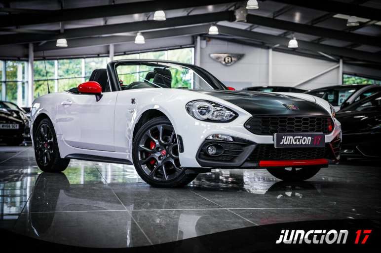 Abarth 124 Spider