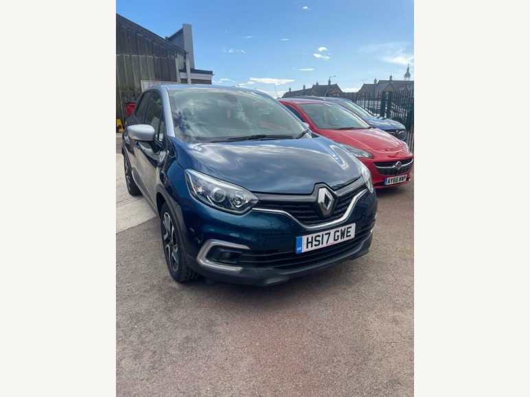 RENAULT CAPTUR
