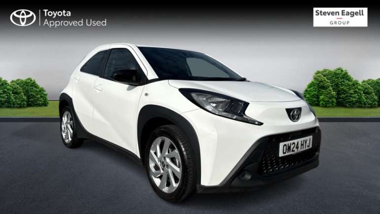 TOYOTA AYGO X