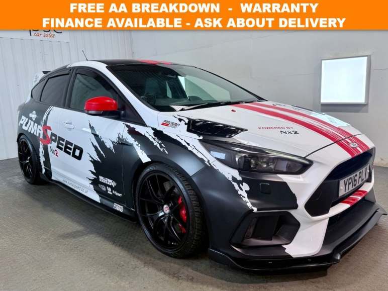 FORD FOCUS RS