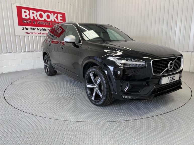 VOLVO XC90