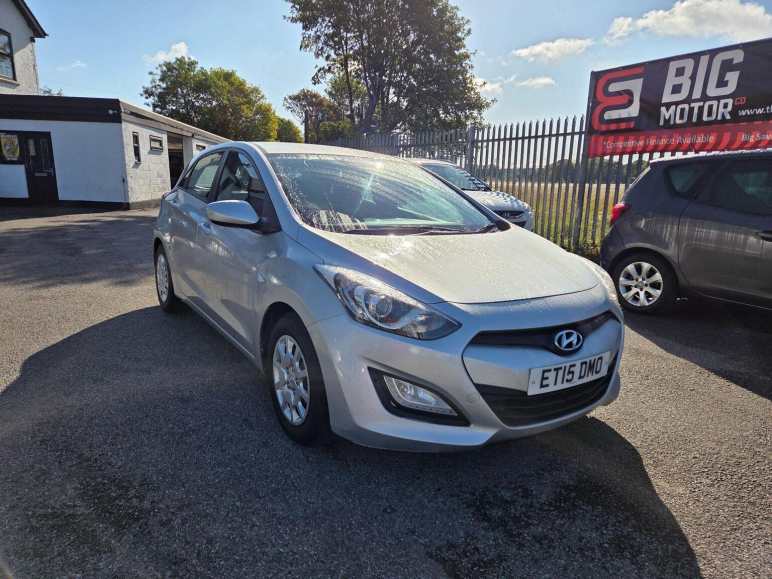 HYUNDAI I30