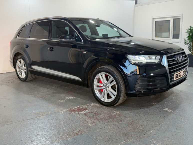 AUDI Q7