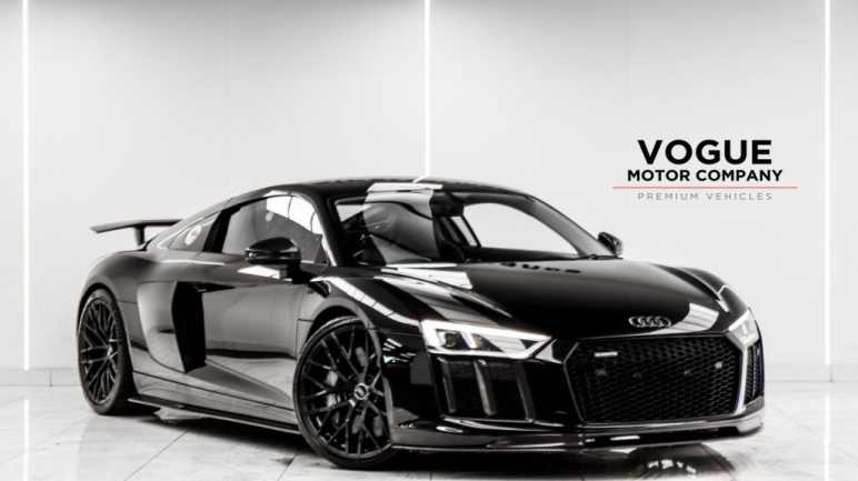 AUDI R8
