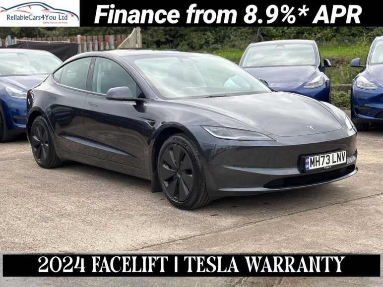 TESLA MODEL 3