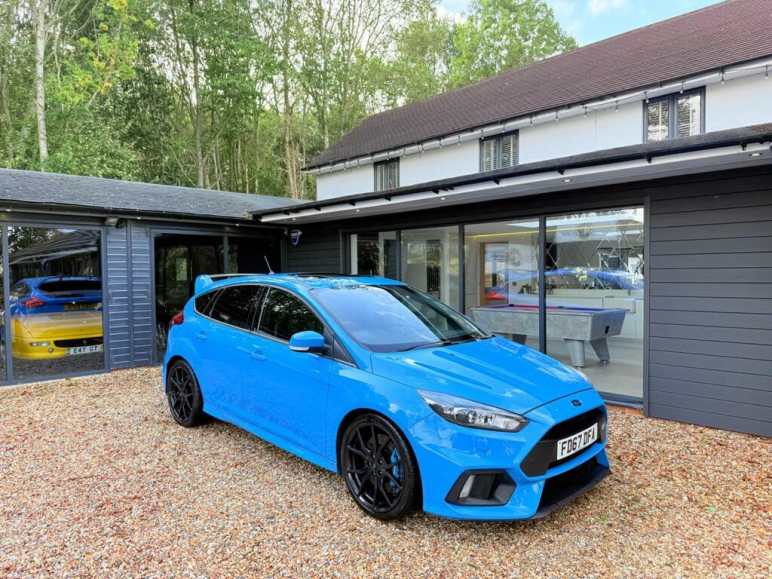 FORD FOCUS RS