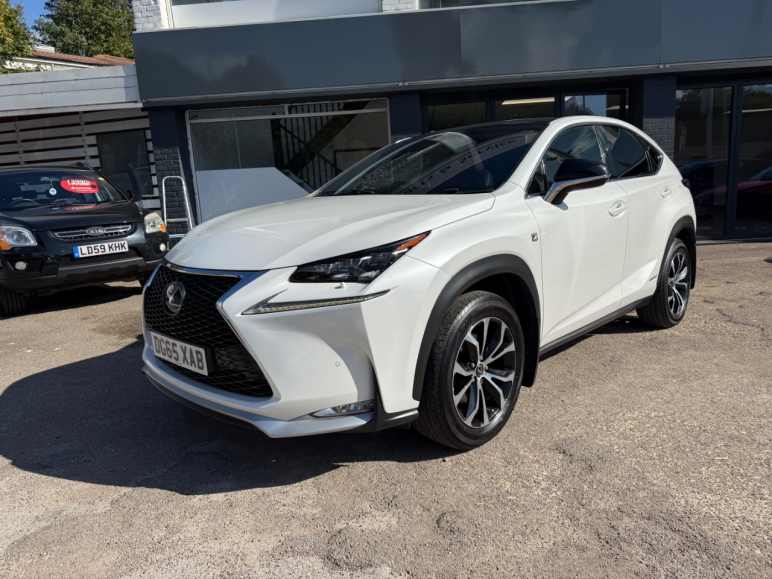 LEXUS NX