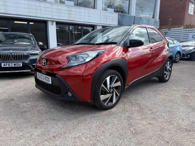 TOYOTA AYGO X