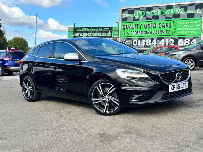 VOLVO V40