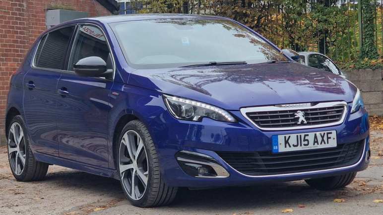 PEUGEOT 308
