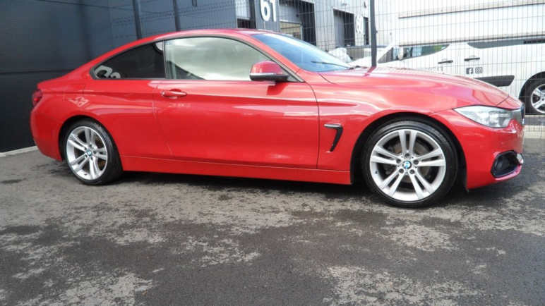 BMW 4 SERIES