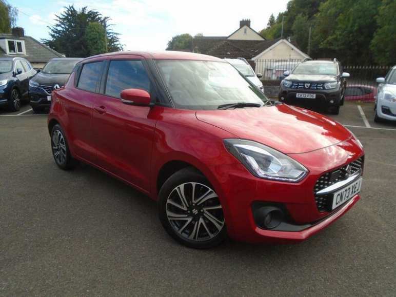 SUZUKI SWIFT