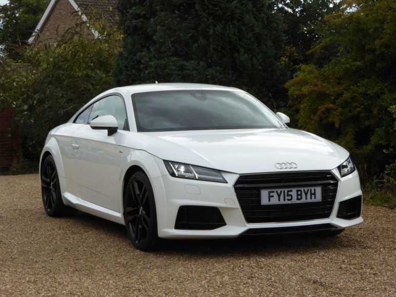 AUDI TT