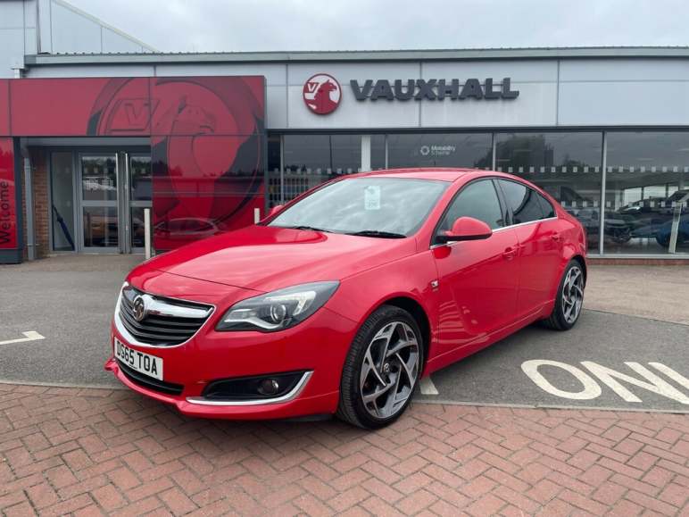 VAUXHALL INSIGNIA