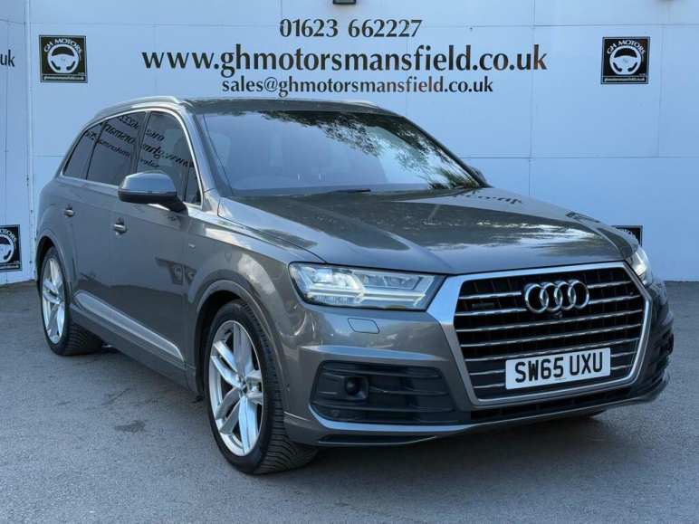 AUDI Q7