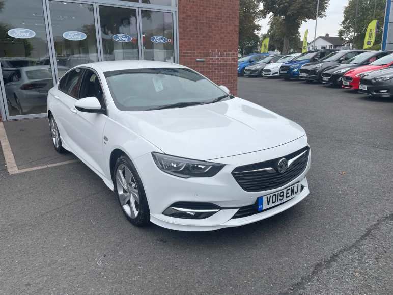 VAUXHALL INSIGNIA