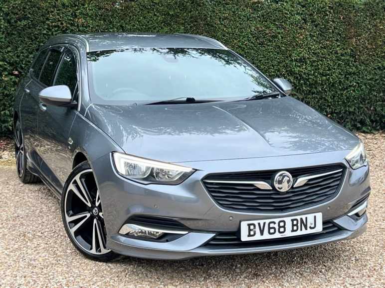 VAUXHALL INSIGNIA