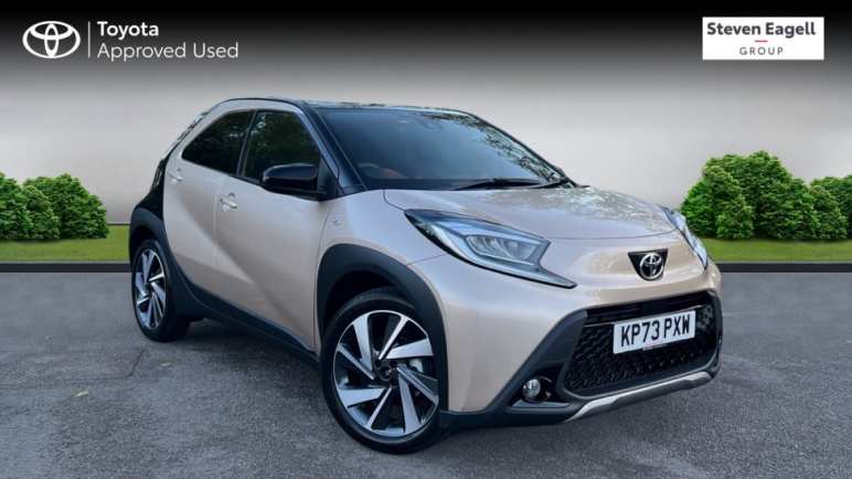 TOYOTA AYGO X