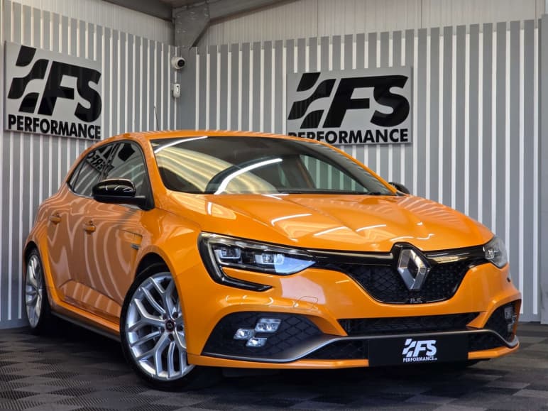RENAULT MEGANE R.S.