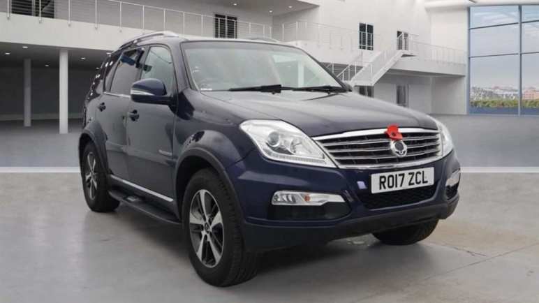 SSANGYONG REXTON W