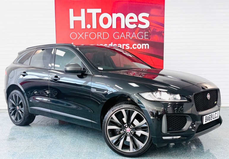 Jaguar F-PACE