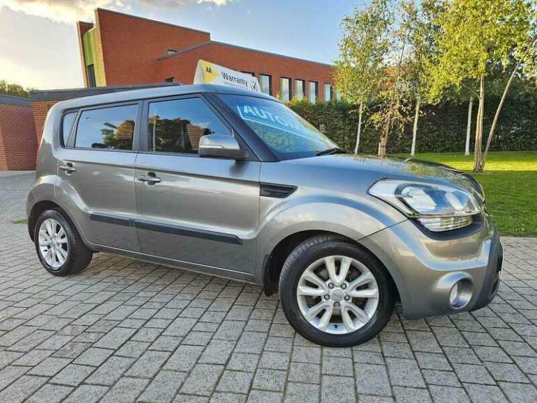 KIA SOUL