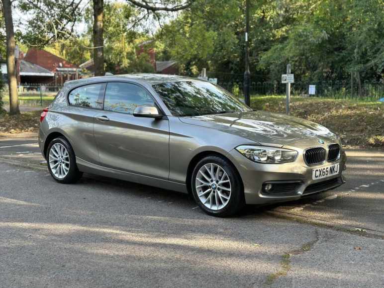 BMW 1 SERIES