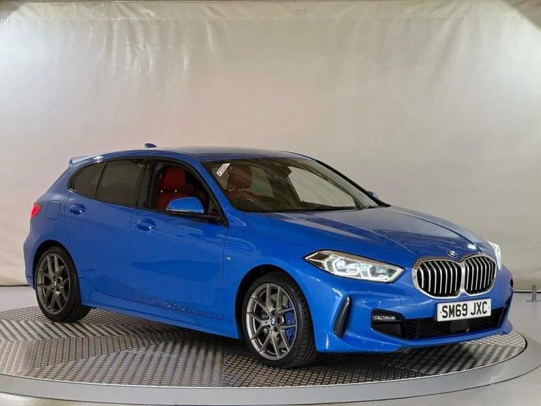 BMW 1 SERIES