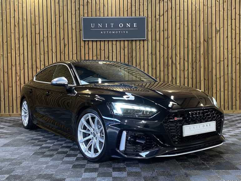 AUDI RS5