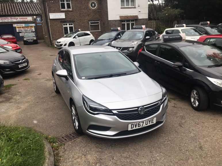 VAUXHALL ASTRA