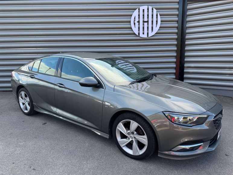 VAUXHALL INSIGNIA