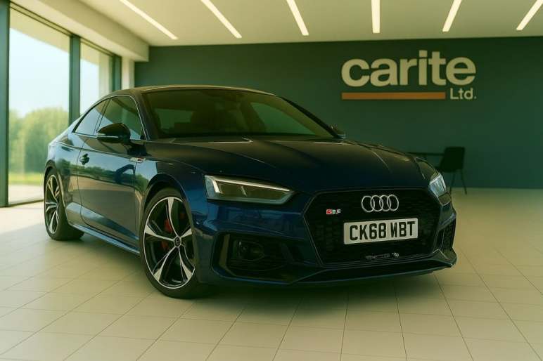 AUDI RS5